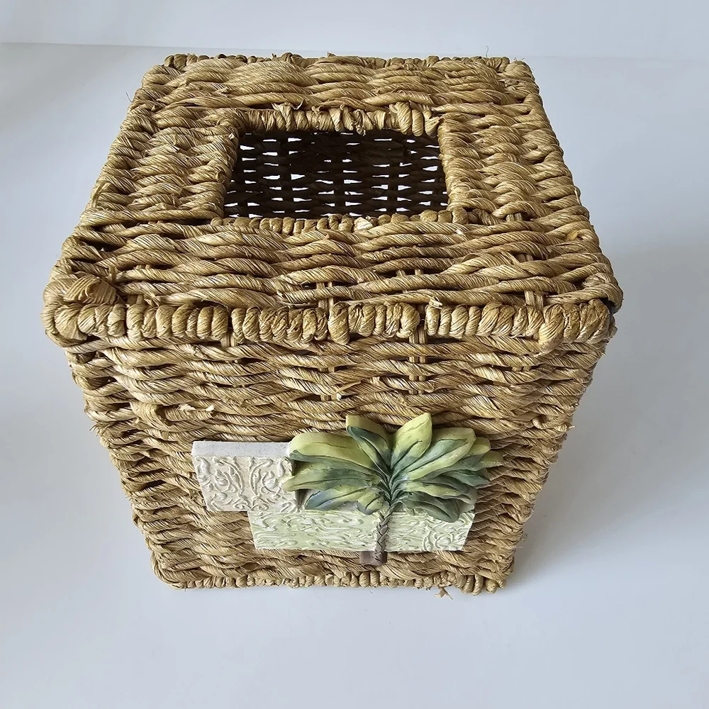 VTG Wicker Tissue Box Cover Holder Green Porcelain Tree Detail Boho Home…